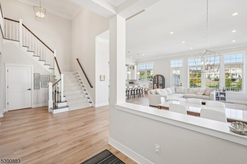 30 Juniper Ct