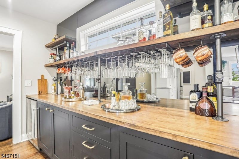 19 Montclair Ave