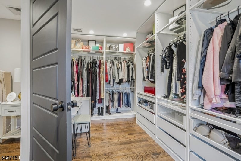 19 Montclair Ave