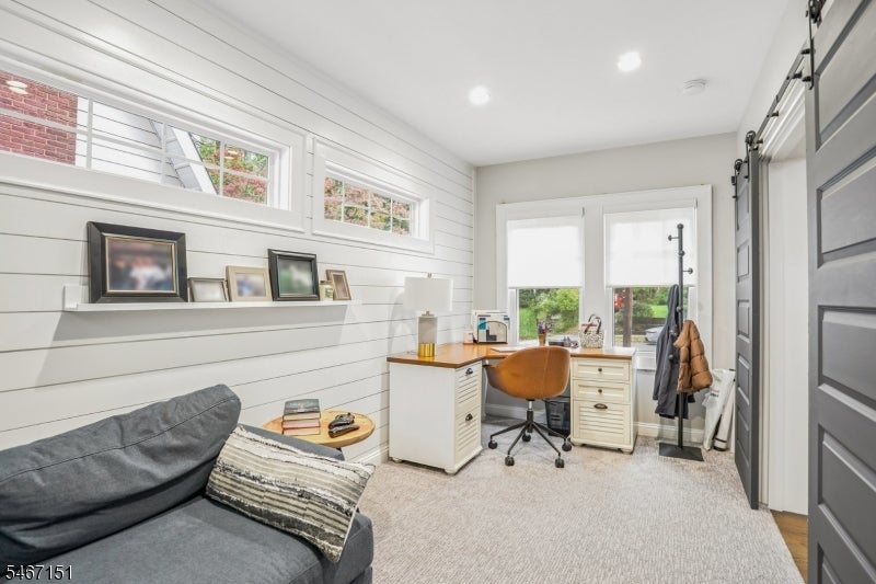 19 Montclair Ave