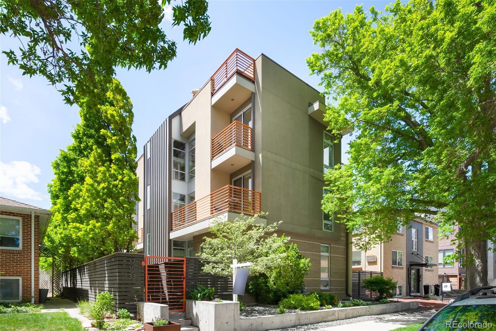 33 S Ogden Street