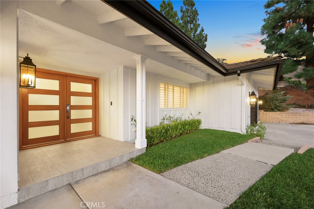 321 Wonderview Drive