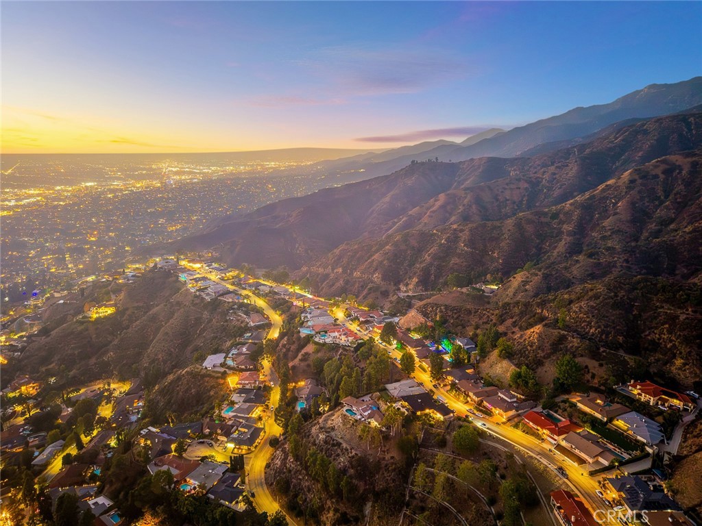 321 Wonderview Drive