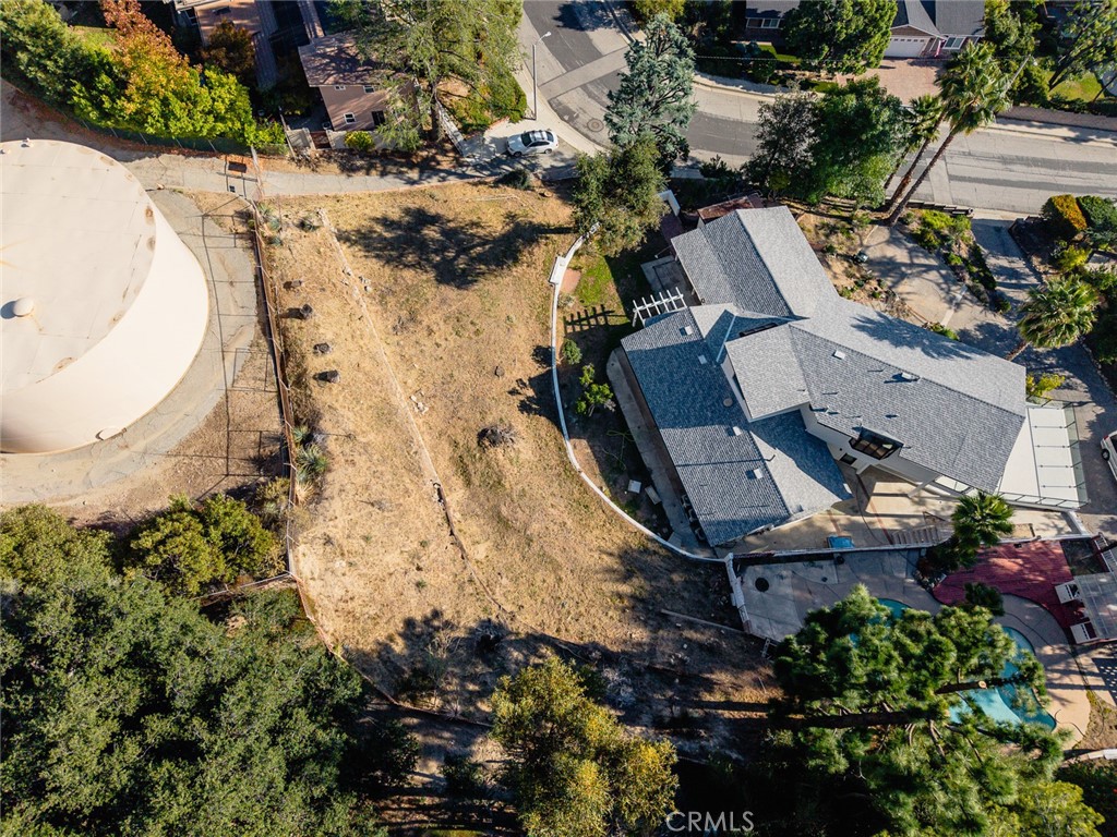 2829 Willowhaven Drive