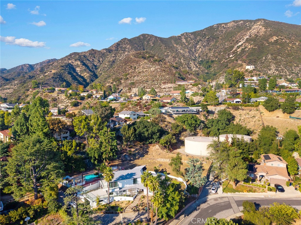 2829 Willowhaven Drive