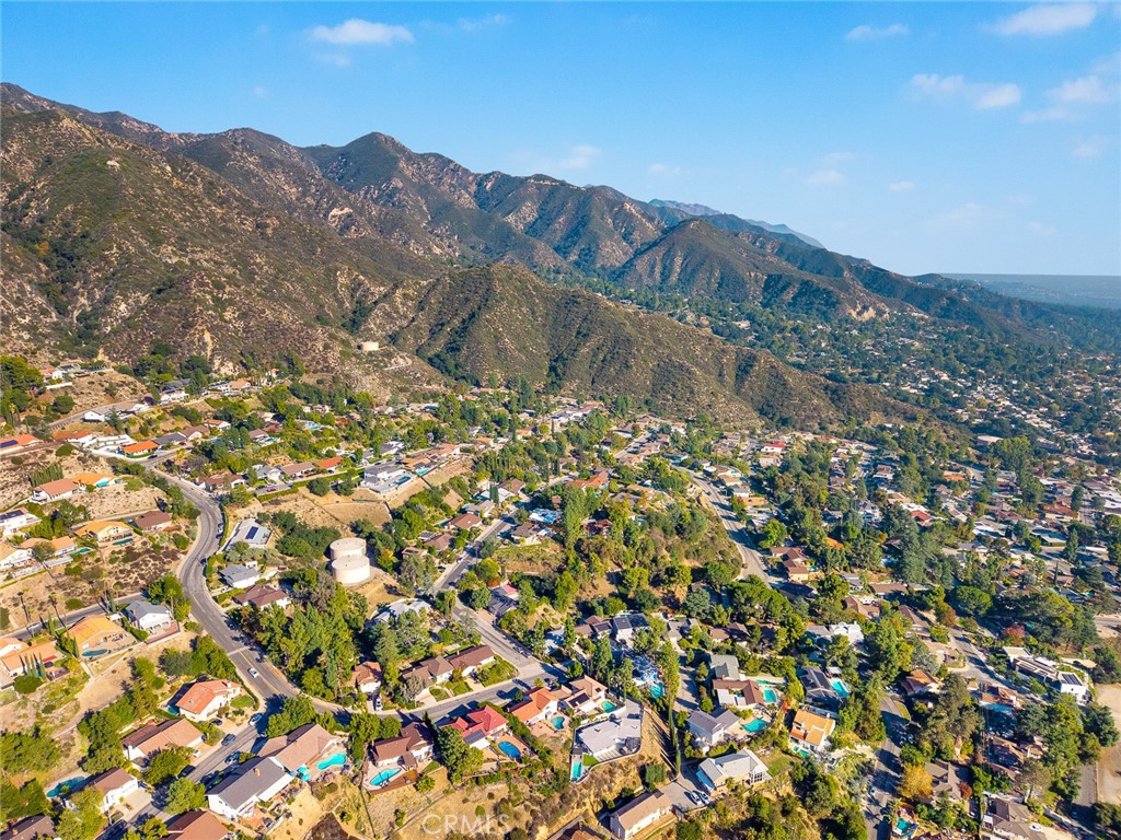 2829 Willowhaven Drive