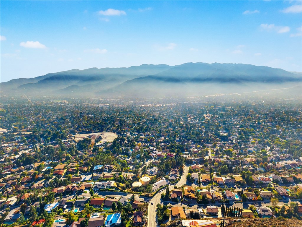 2829 Willowhaven Drive