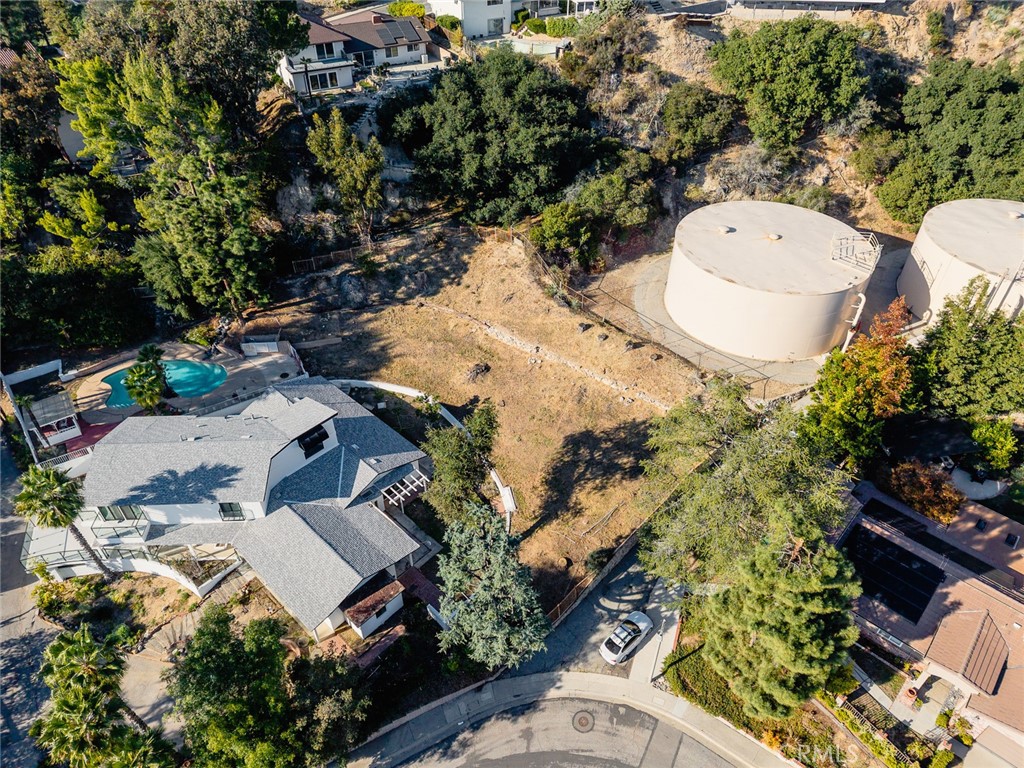 2829 Willowhaven Drive