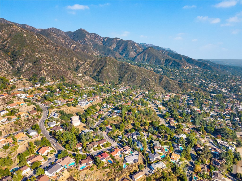 2829 Willowhaven Drive