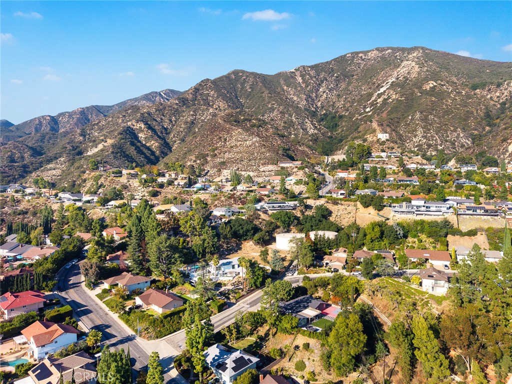 2829 Willowhaven Drive