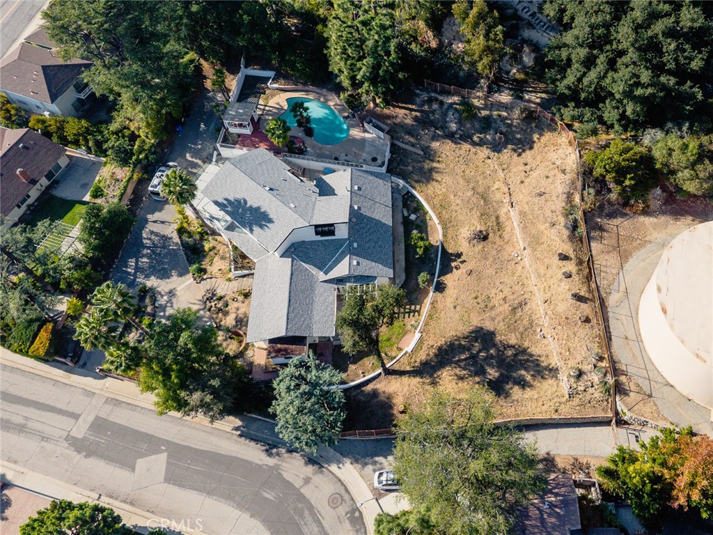 2829 Willowhaven Drive