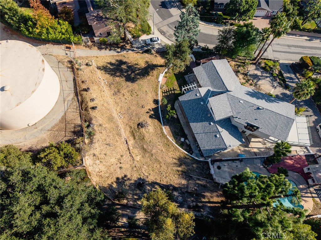 2829 Willowhaven Drive