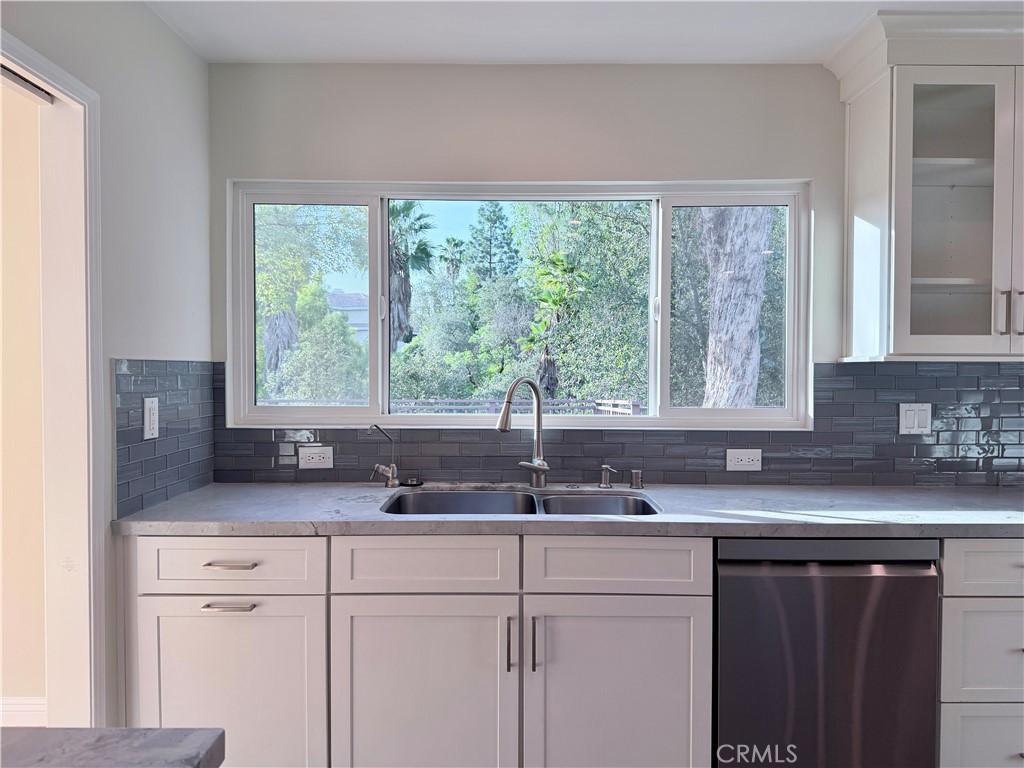 2080 Ashington Drive