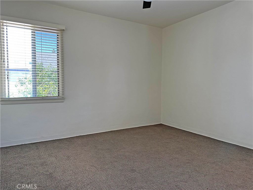 1609 E Chevy Chase Drive 1611