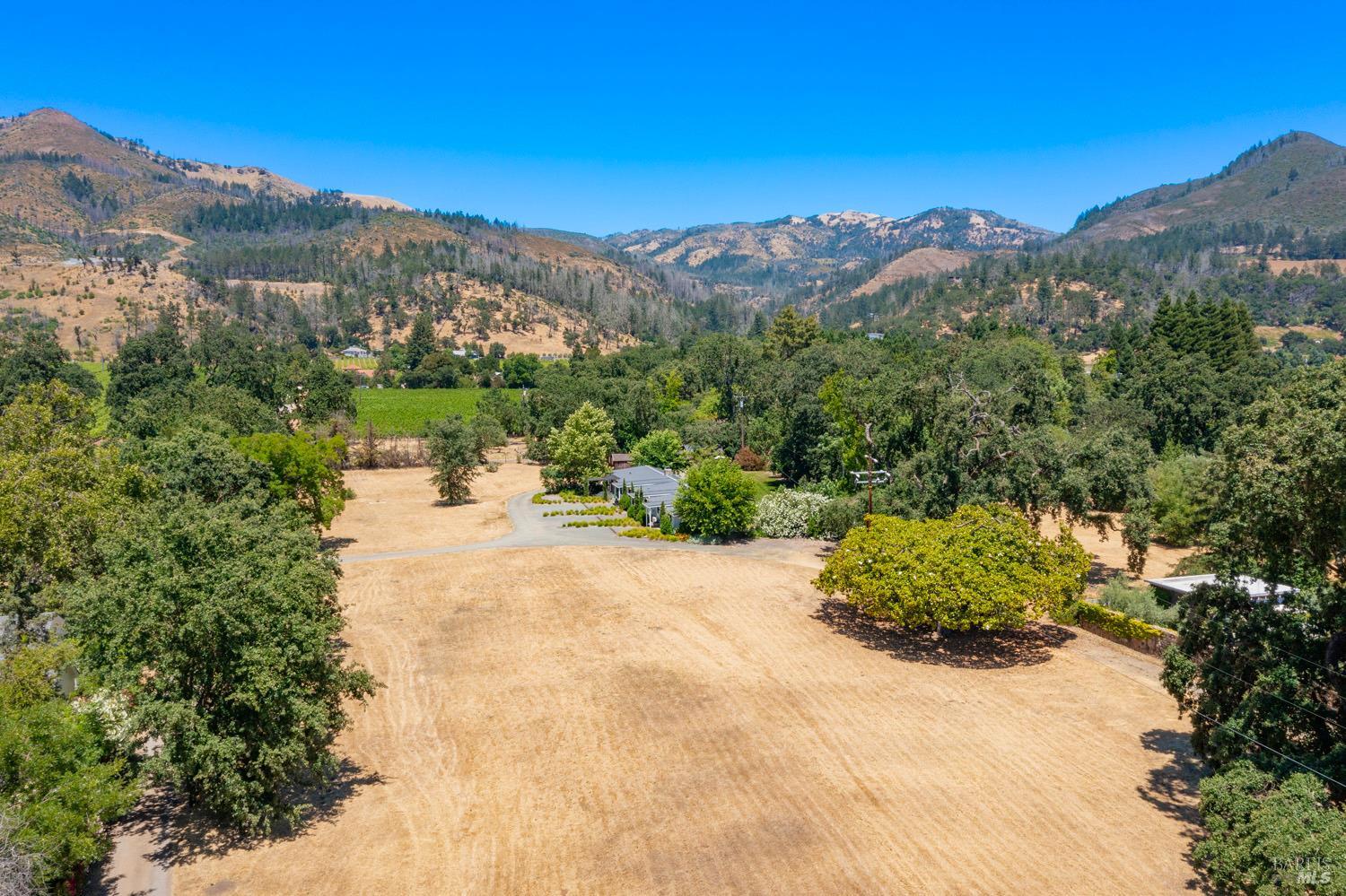 8099 Sonoma Hwy
