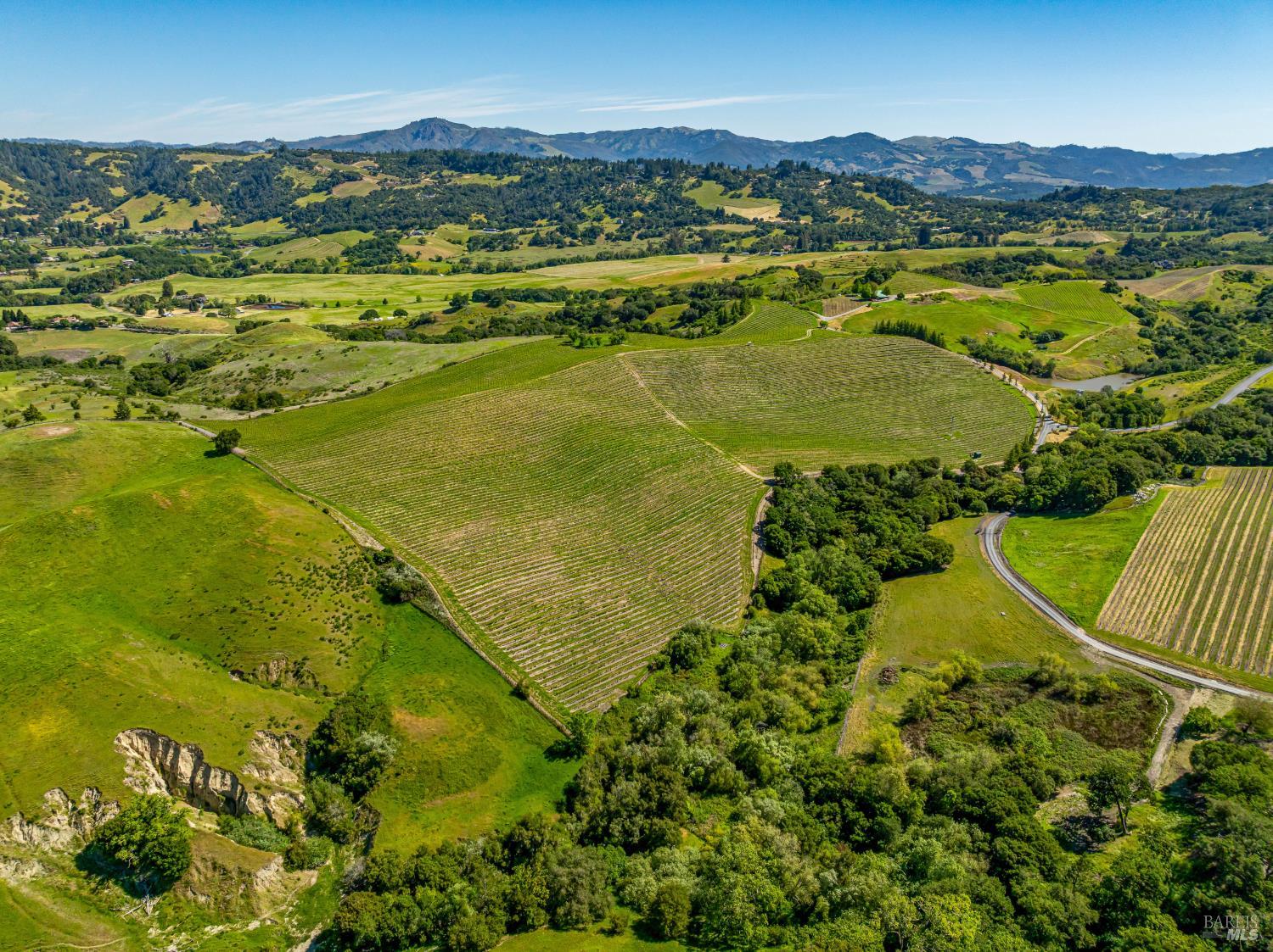 4560 Sonoma Mountain Rd