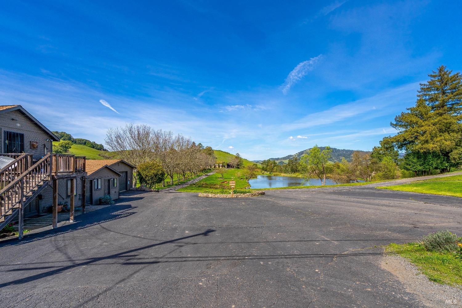4720 Guenza Rd