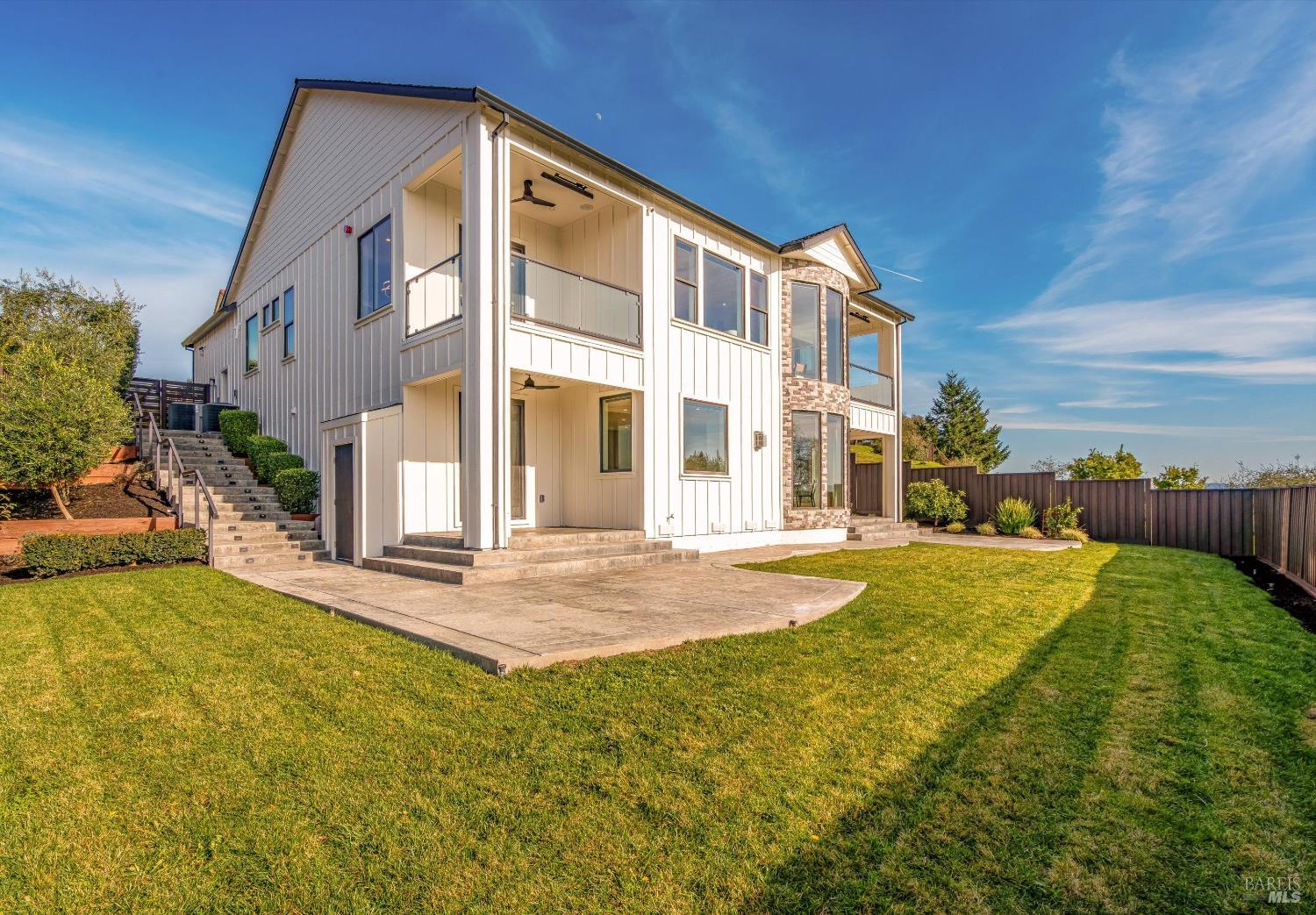 2116 Wedgewood Way