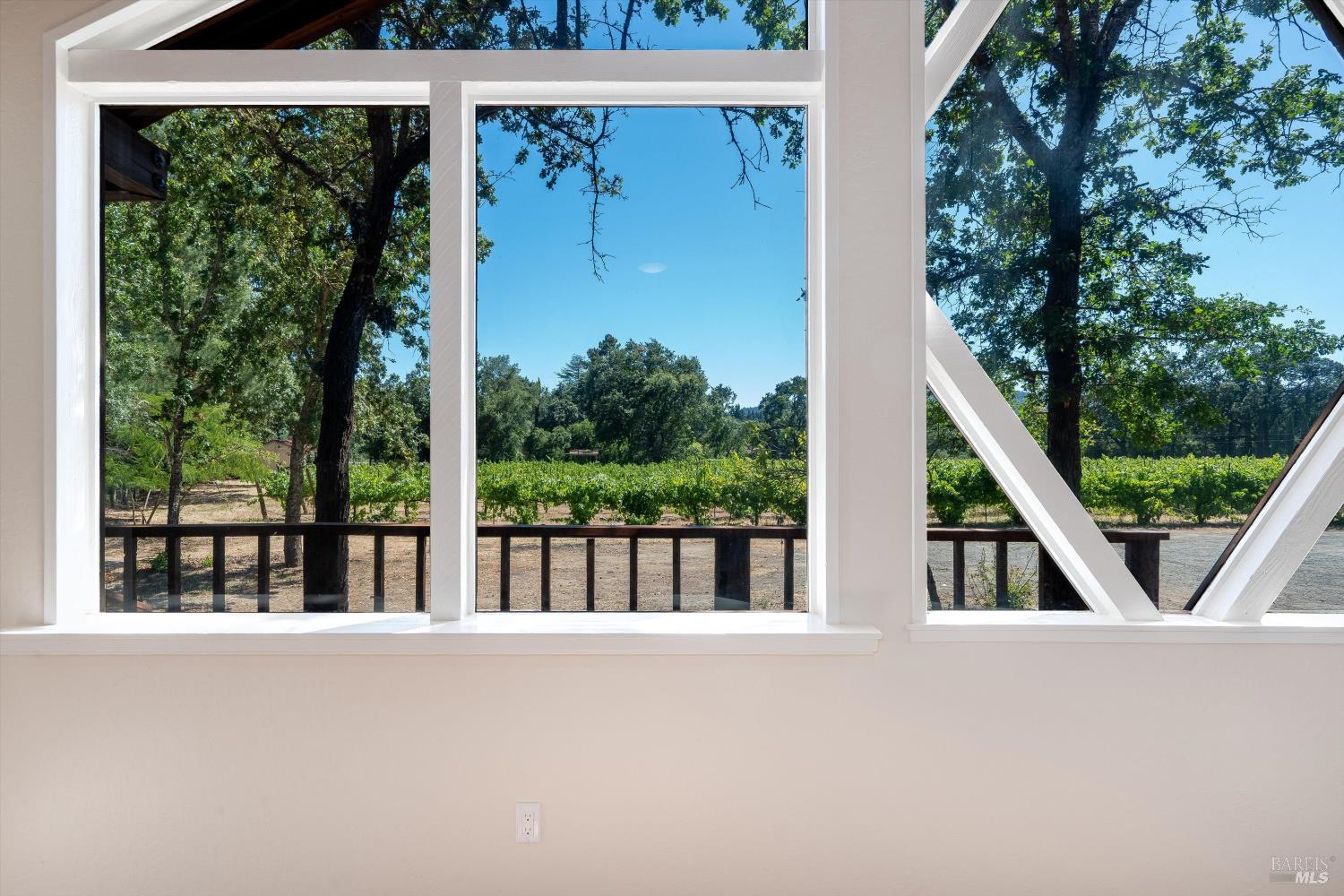 8049 Sonoma Highway