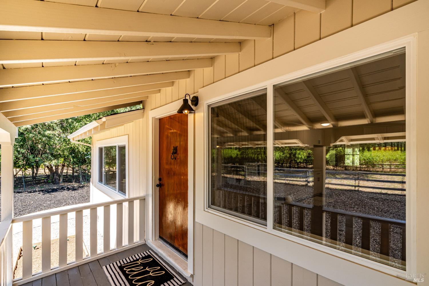 8021 Sonoma Highway