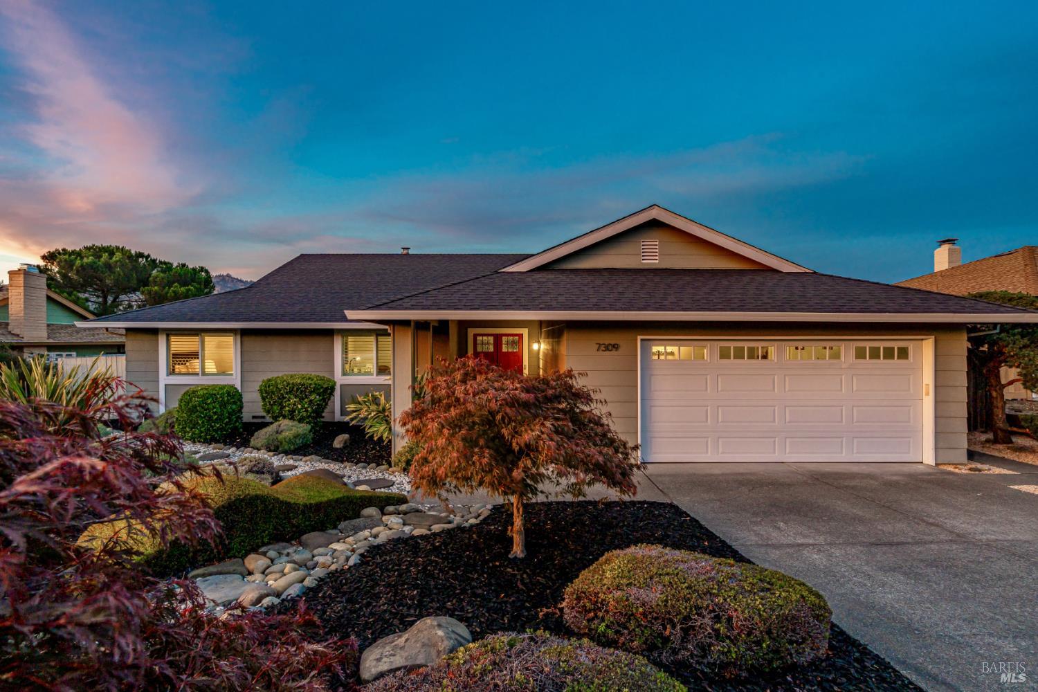7309 Oakmont Drive