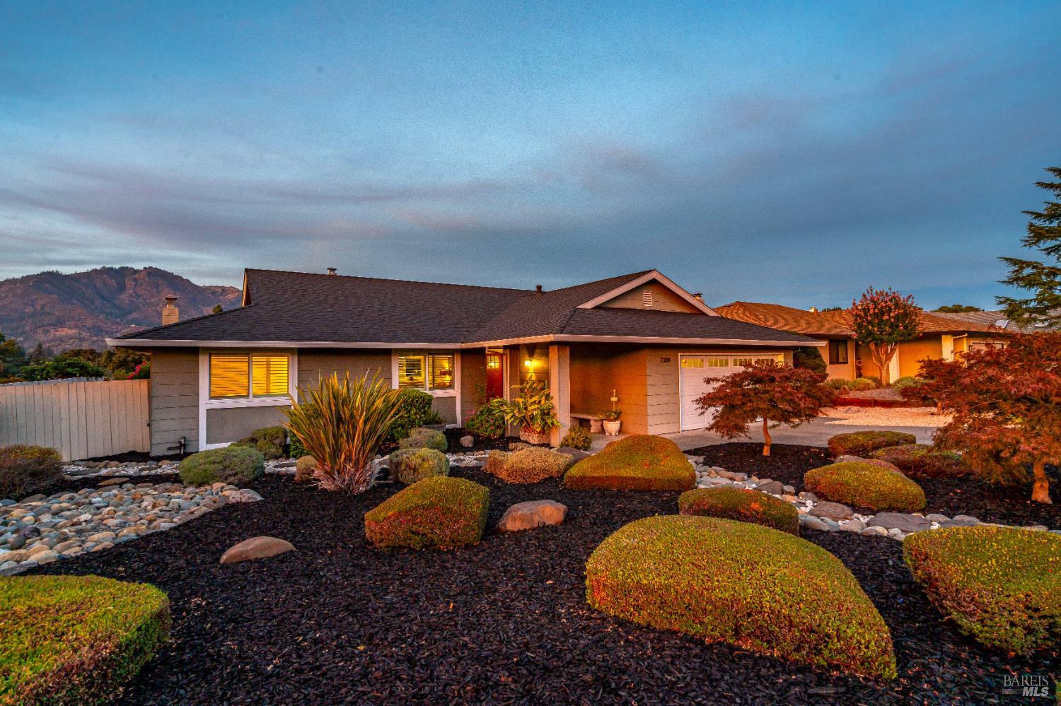 7309 Oakmont Drive