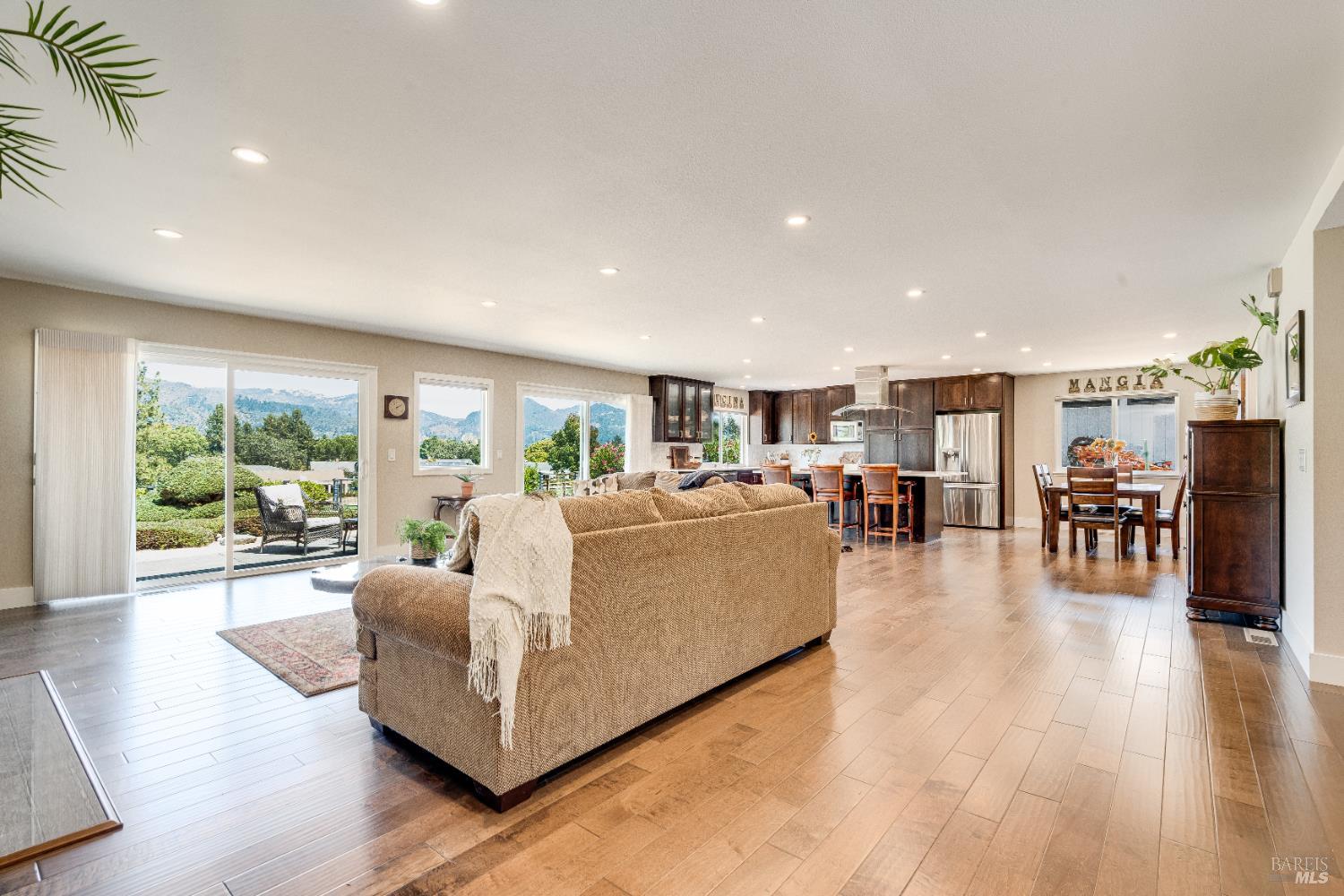 7309 Oakmont Drive