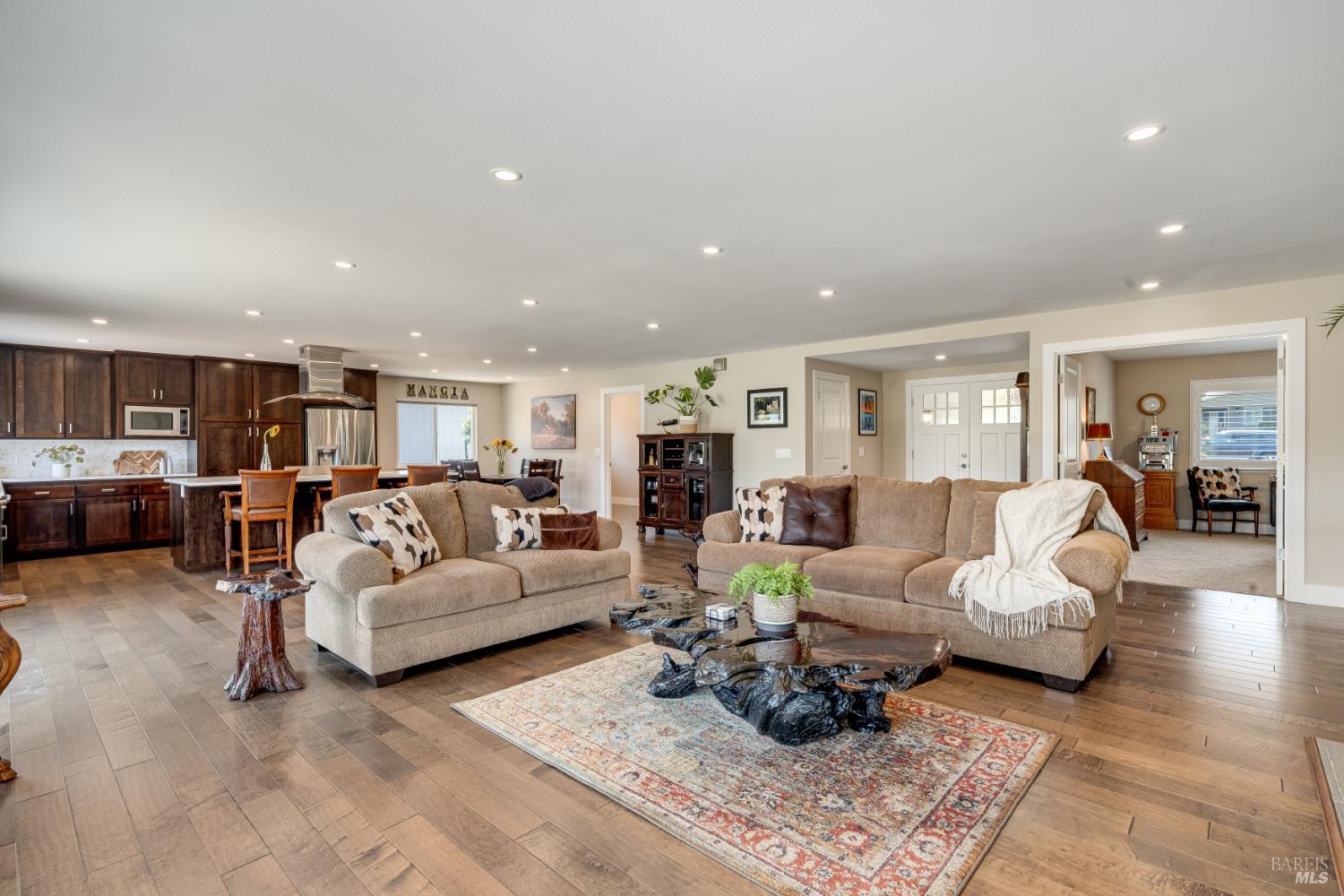 7309 Oakmont Drive