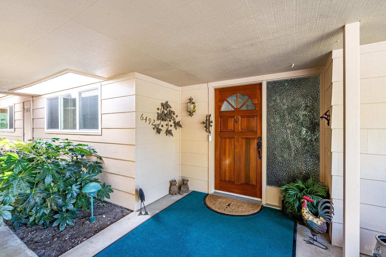 6492 Meadowridge Drive