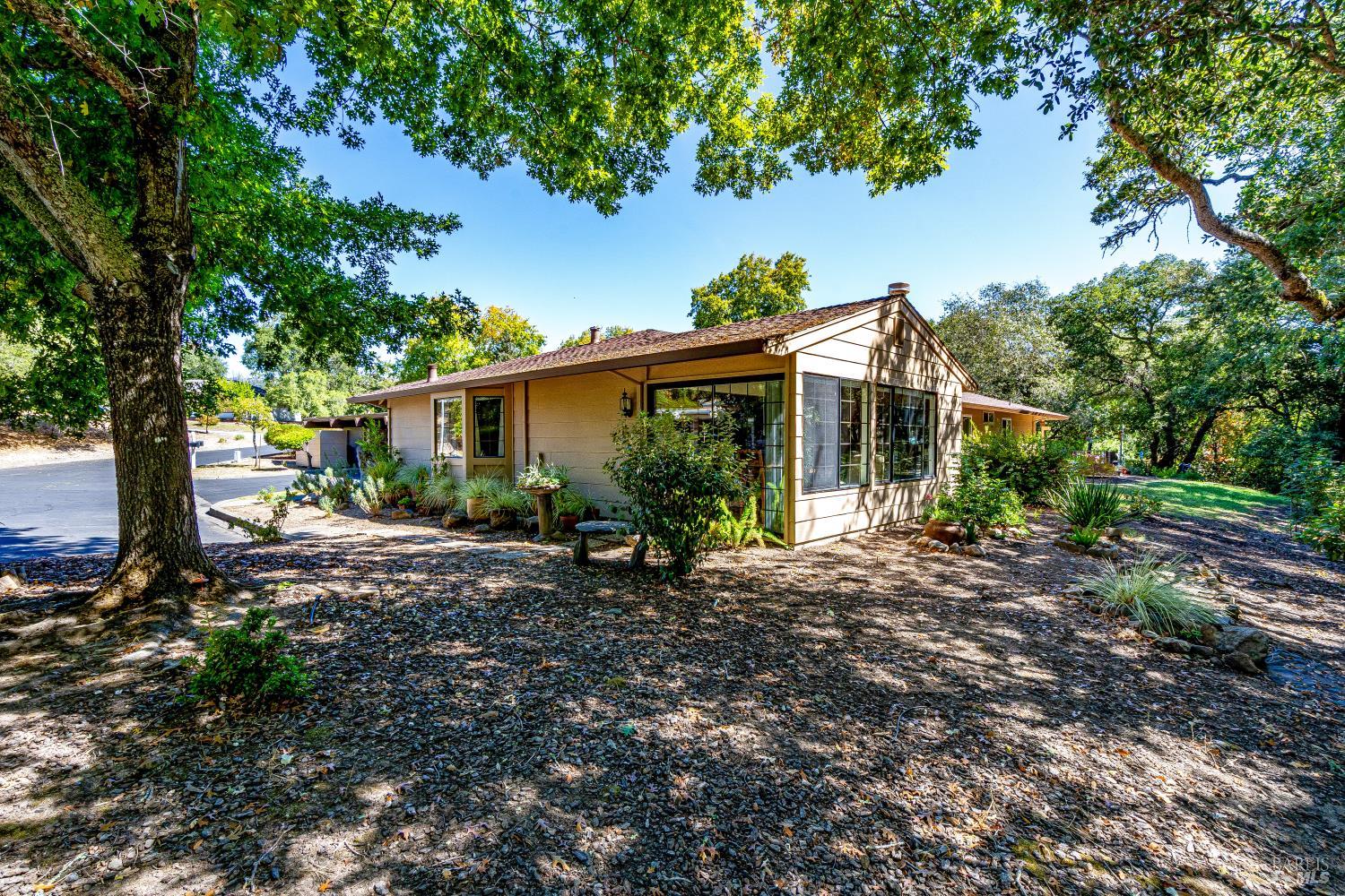 6492 Meadowridge Drive