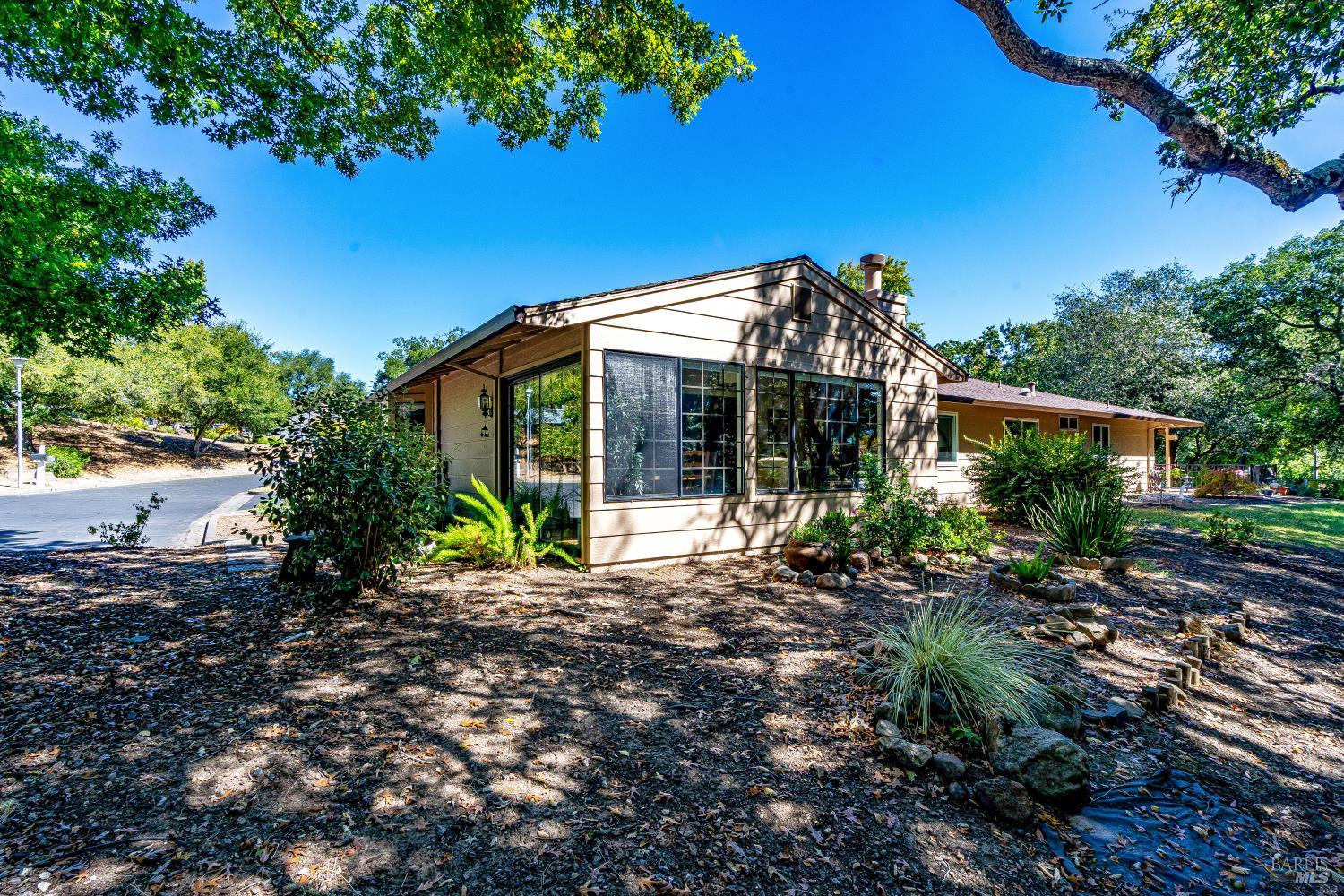 6492 Meadowridge Drive