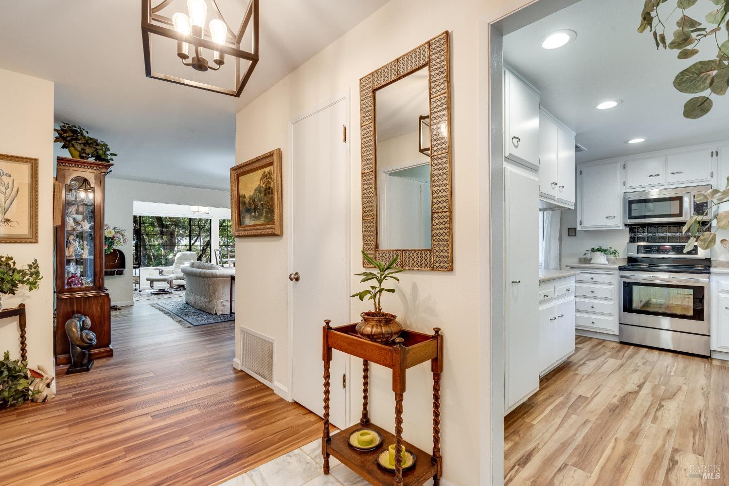 6492 Meadowridge Drive