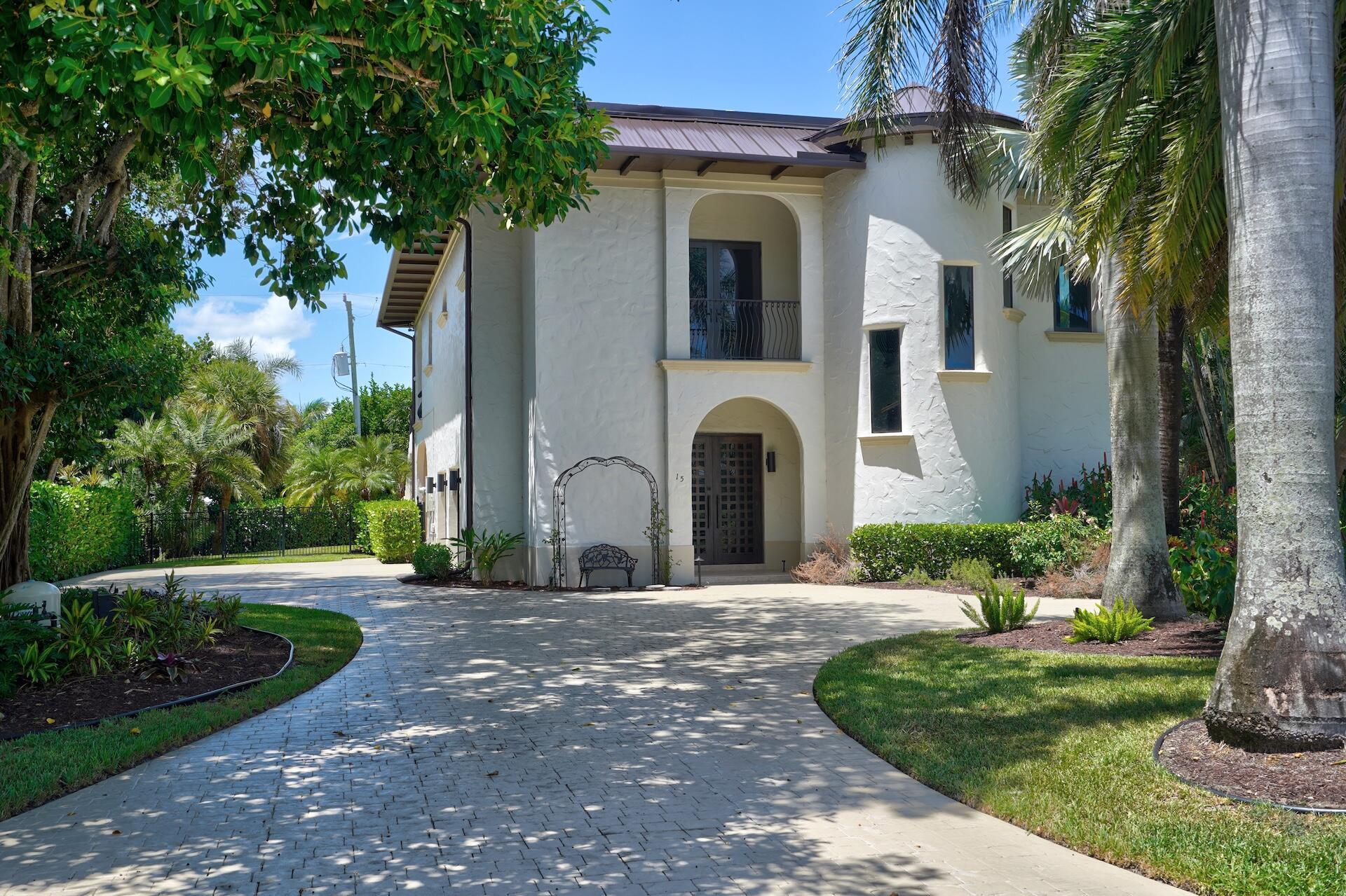 15 Middle Road