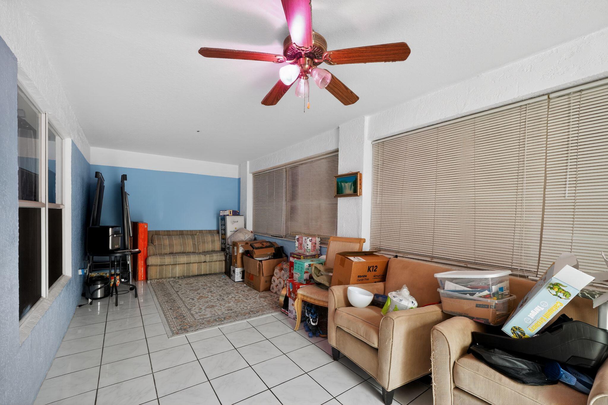 1530 SW Escobar Lane