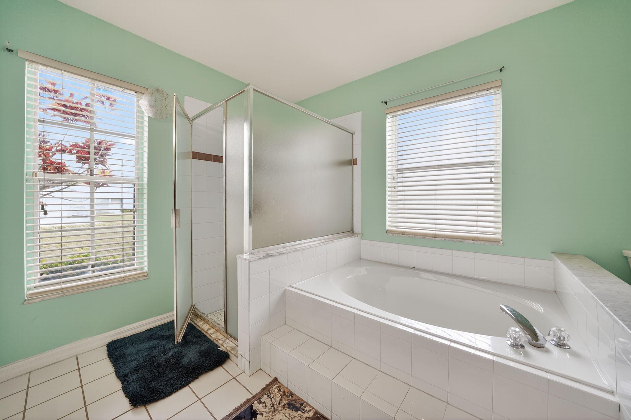 1530 SW Escobar Lane