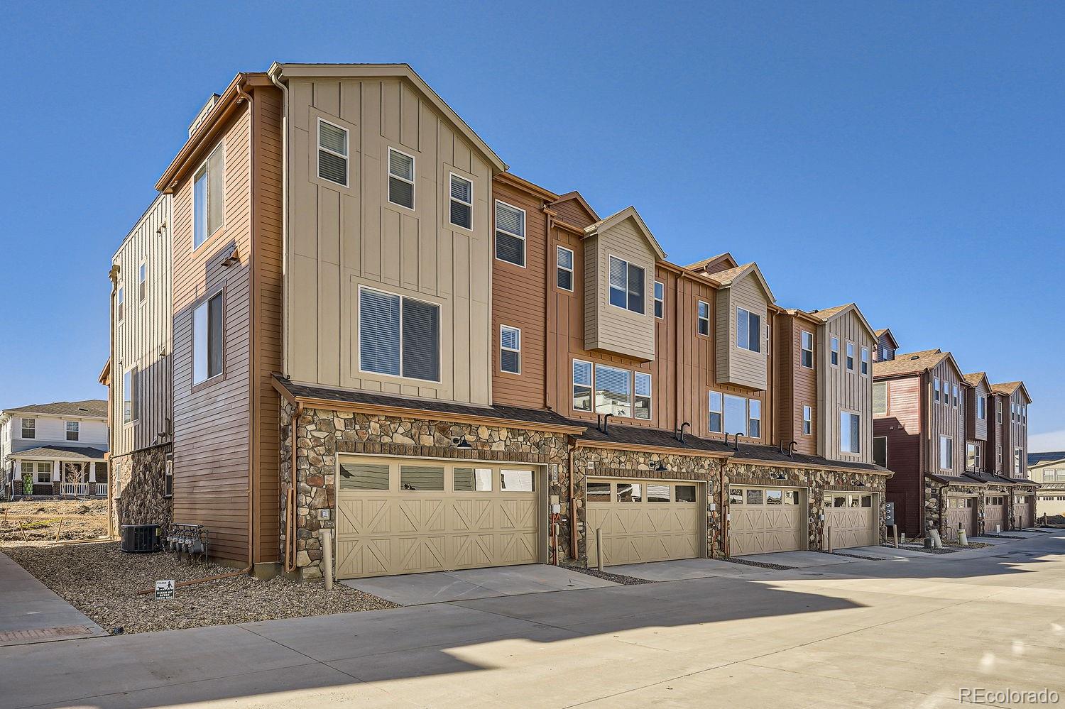 9654 Browns Peak Circle