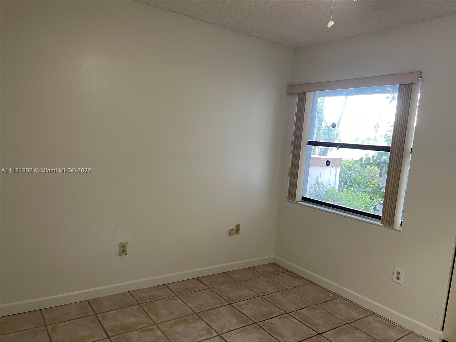 5137 SW 149th Pl Unit: 5137