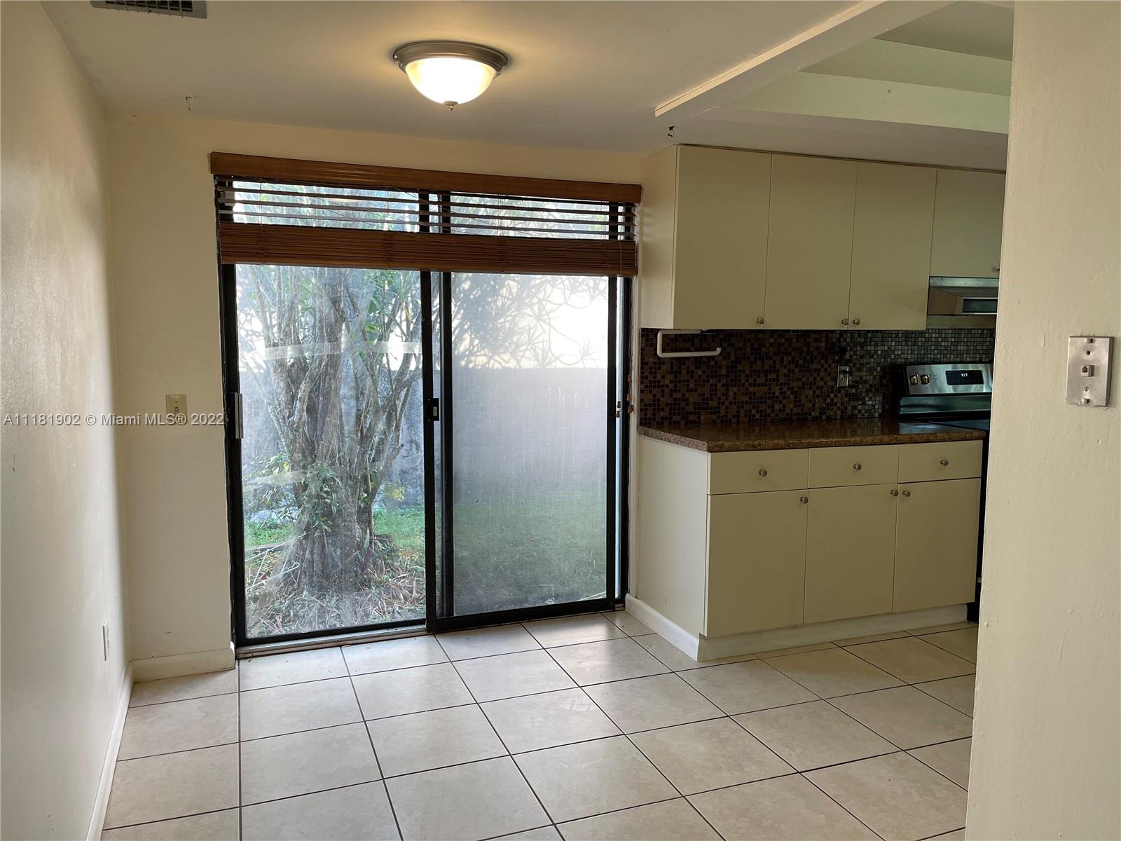 5137 SW 149th Pl Unit: 5137