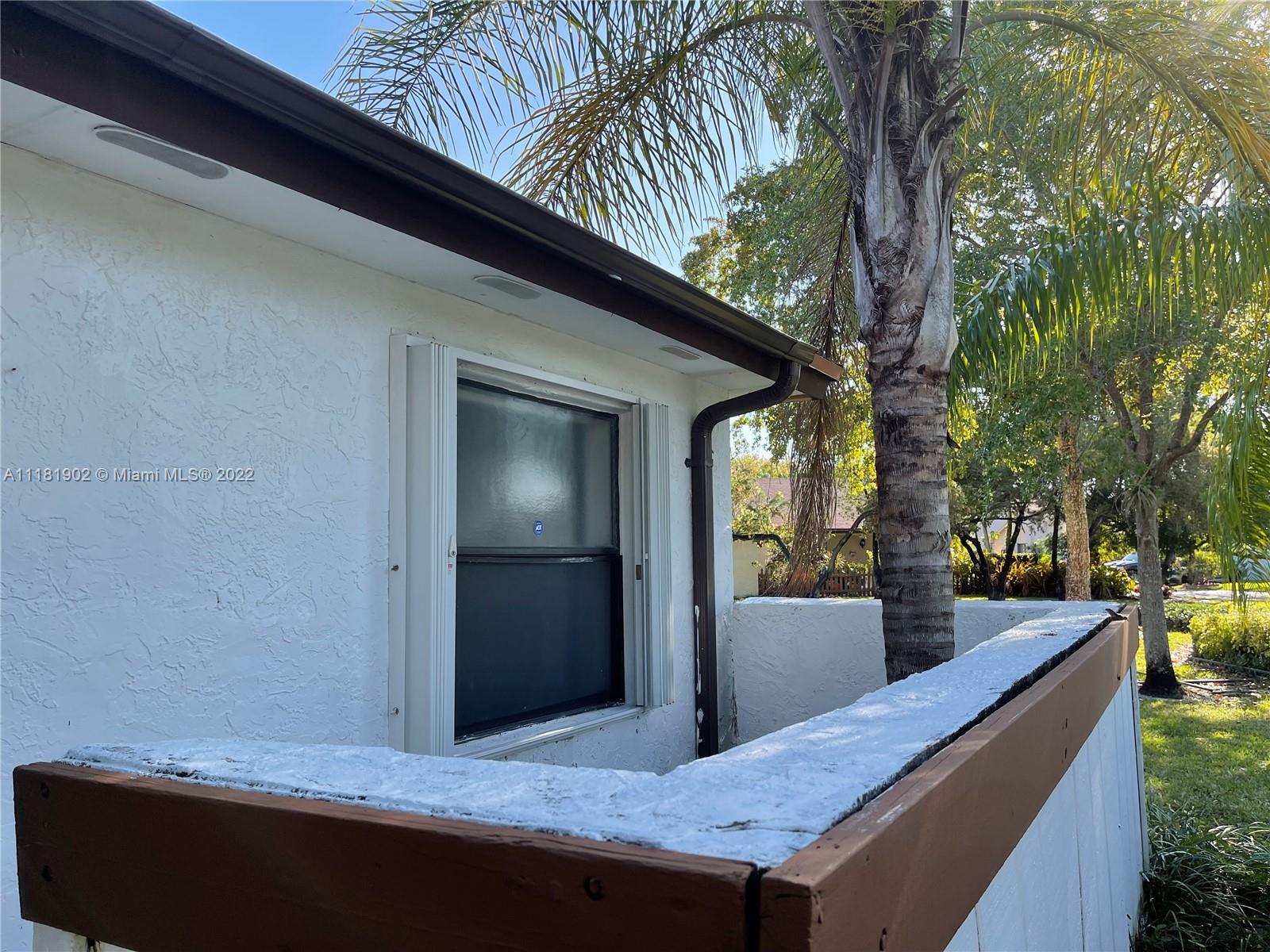 5137 SW 149th Pl Unit: 5137