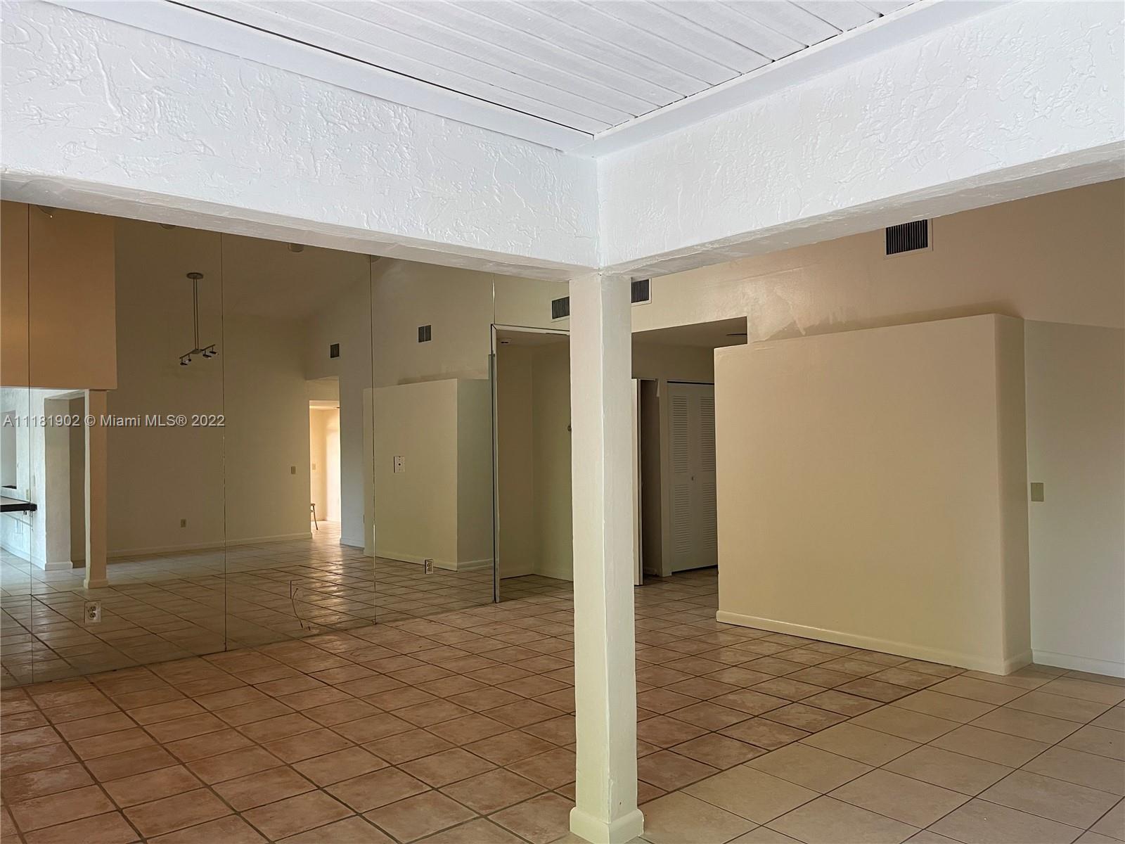 5137 SW 149th Pl Unit: 5137