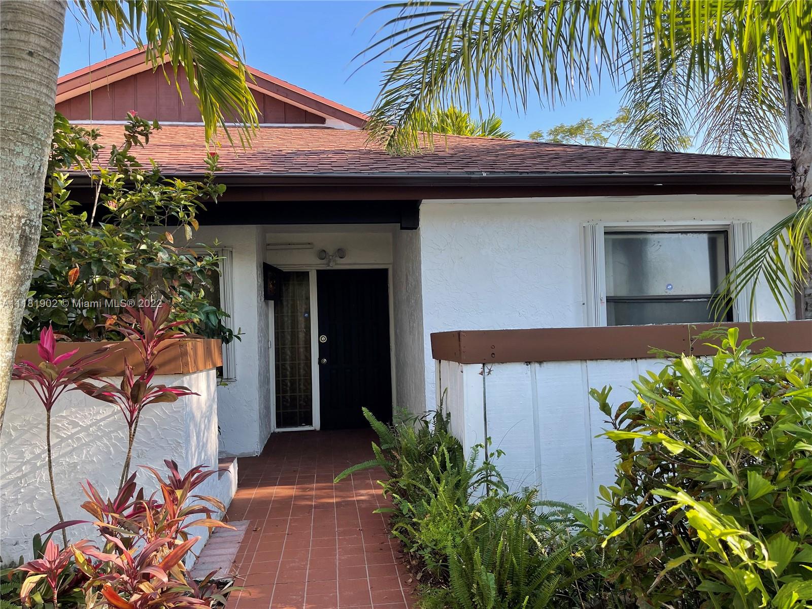 5137 SW 149th Pl Unit: 5137