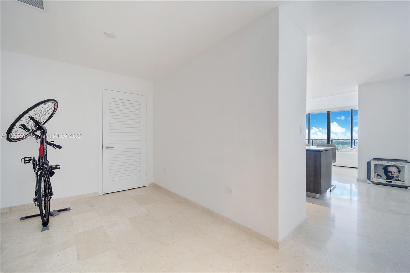 88 SW 7th St Unit: 2410