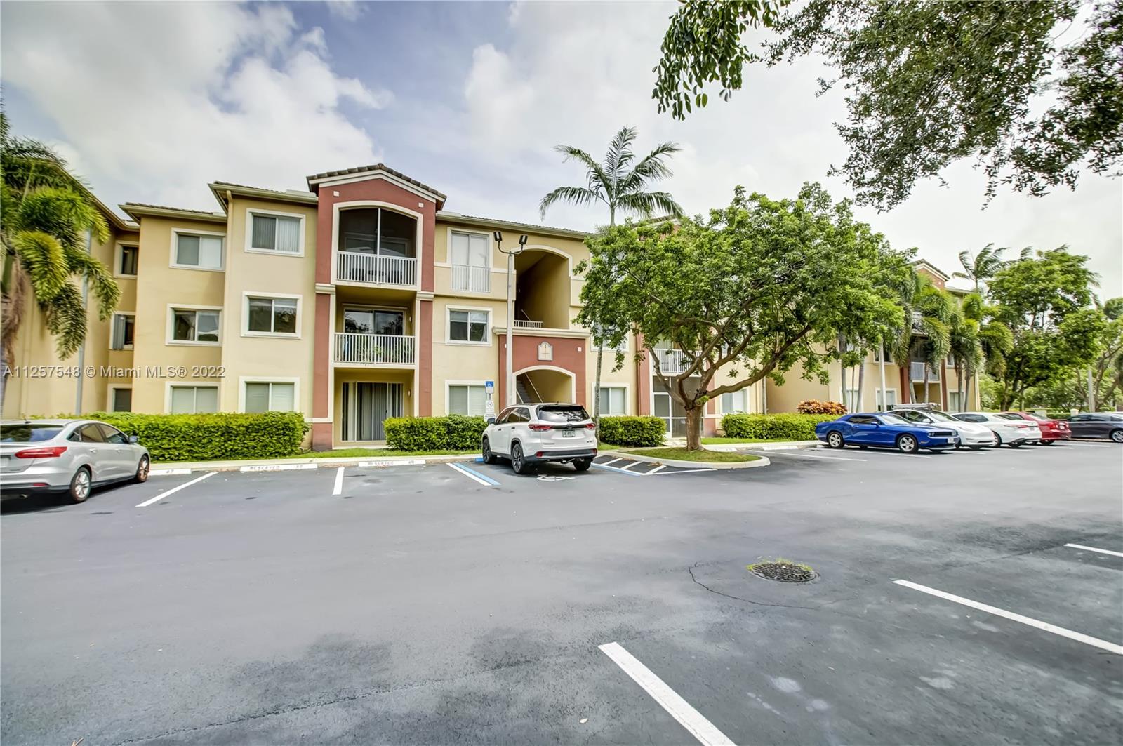 7085 Nova Dr Unit: 212