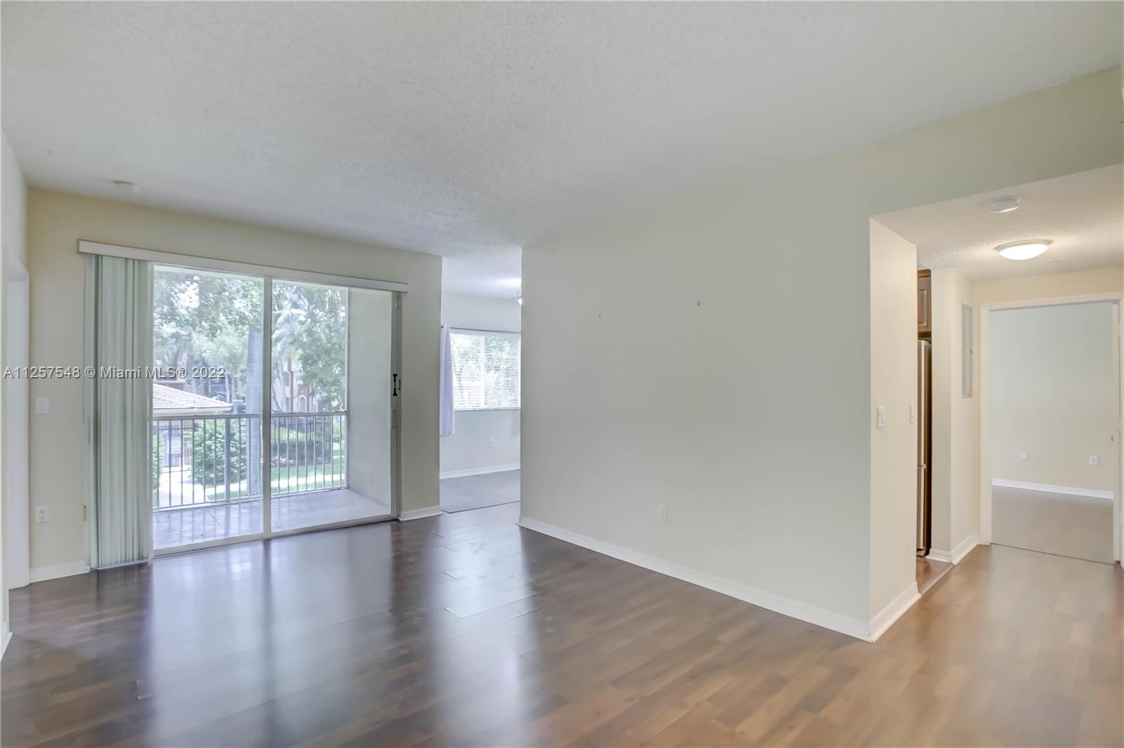 7085 Nova Dr Unit: 212