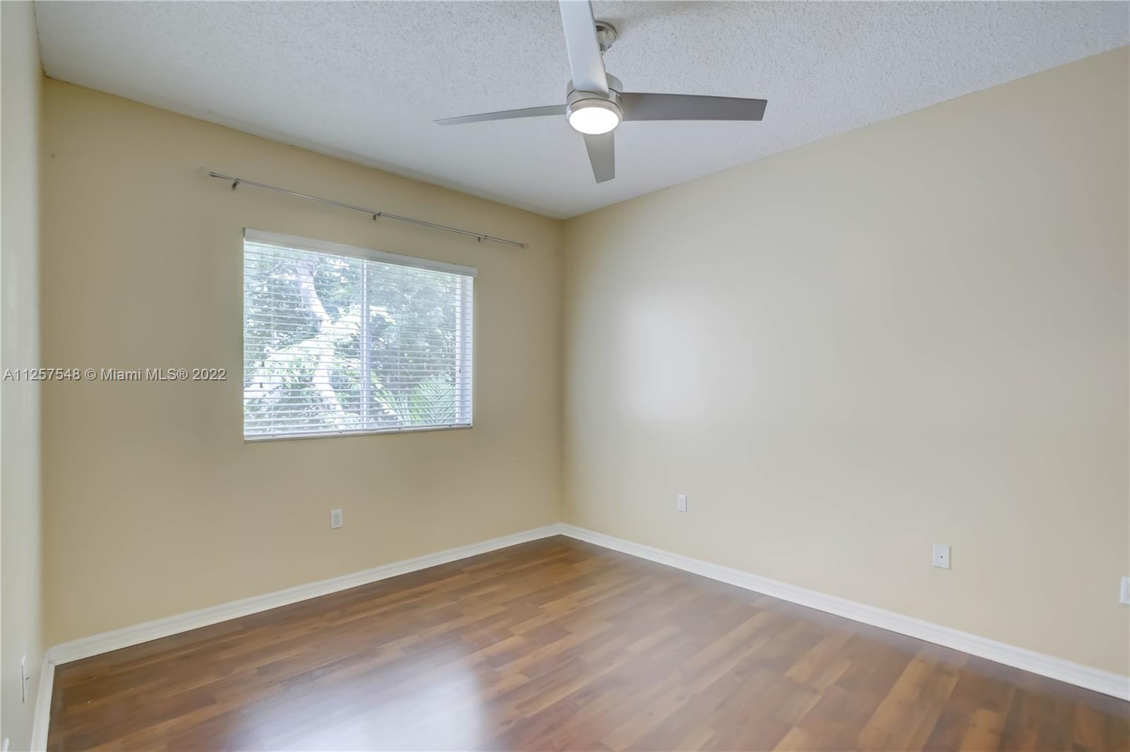 7085 Nova Dr Unit: 212