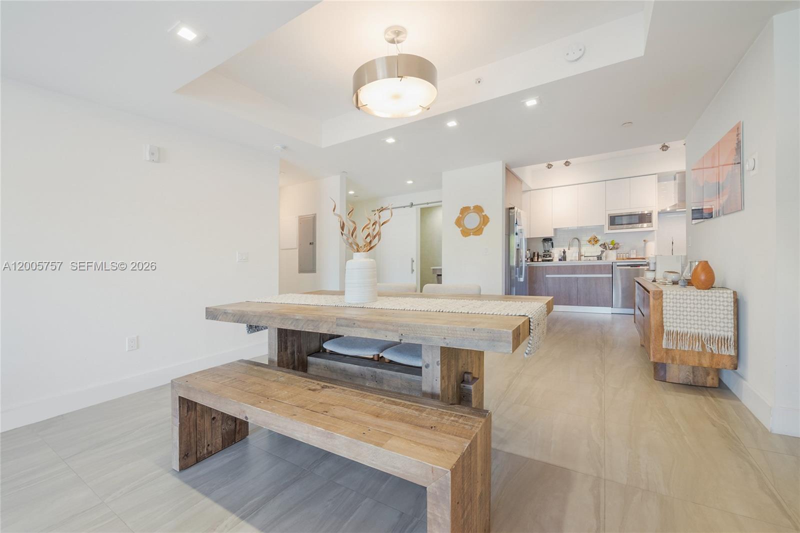 120 Salamanca Ave # 2A