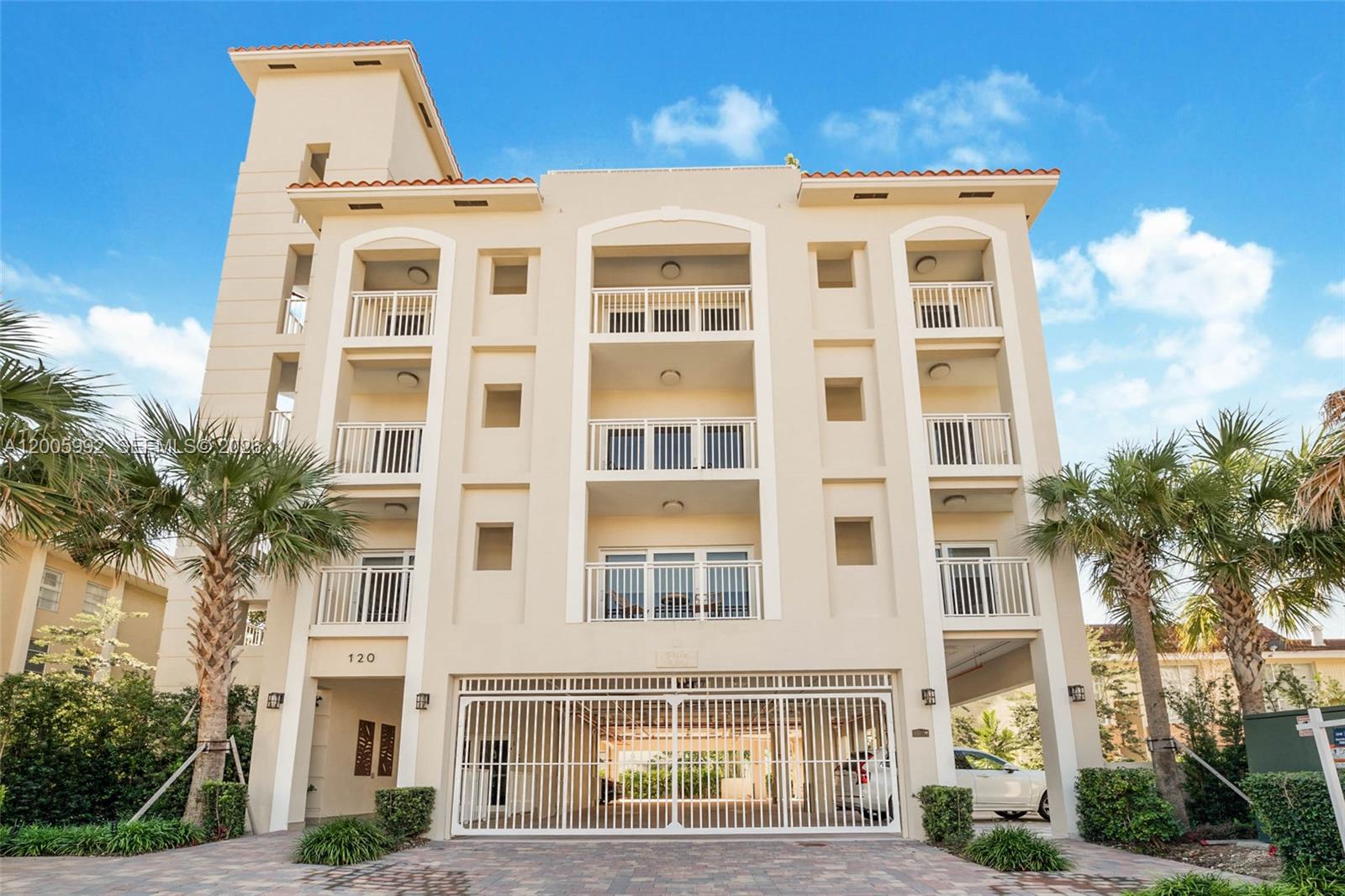 120 Salamanca Ave # 3B