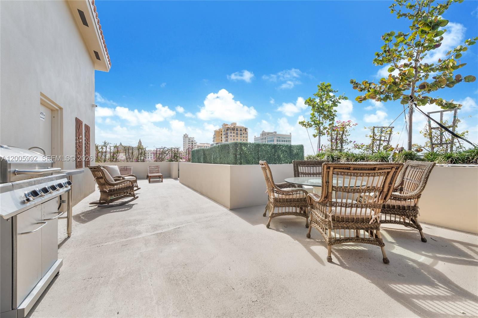 120 Salamanca Ave # 3B