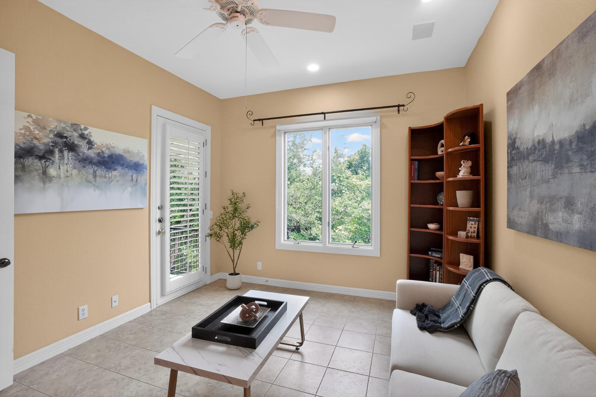 2305 Barton Creek BLVD # 40