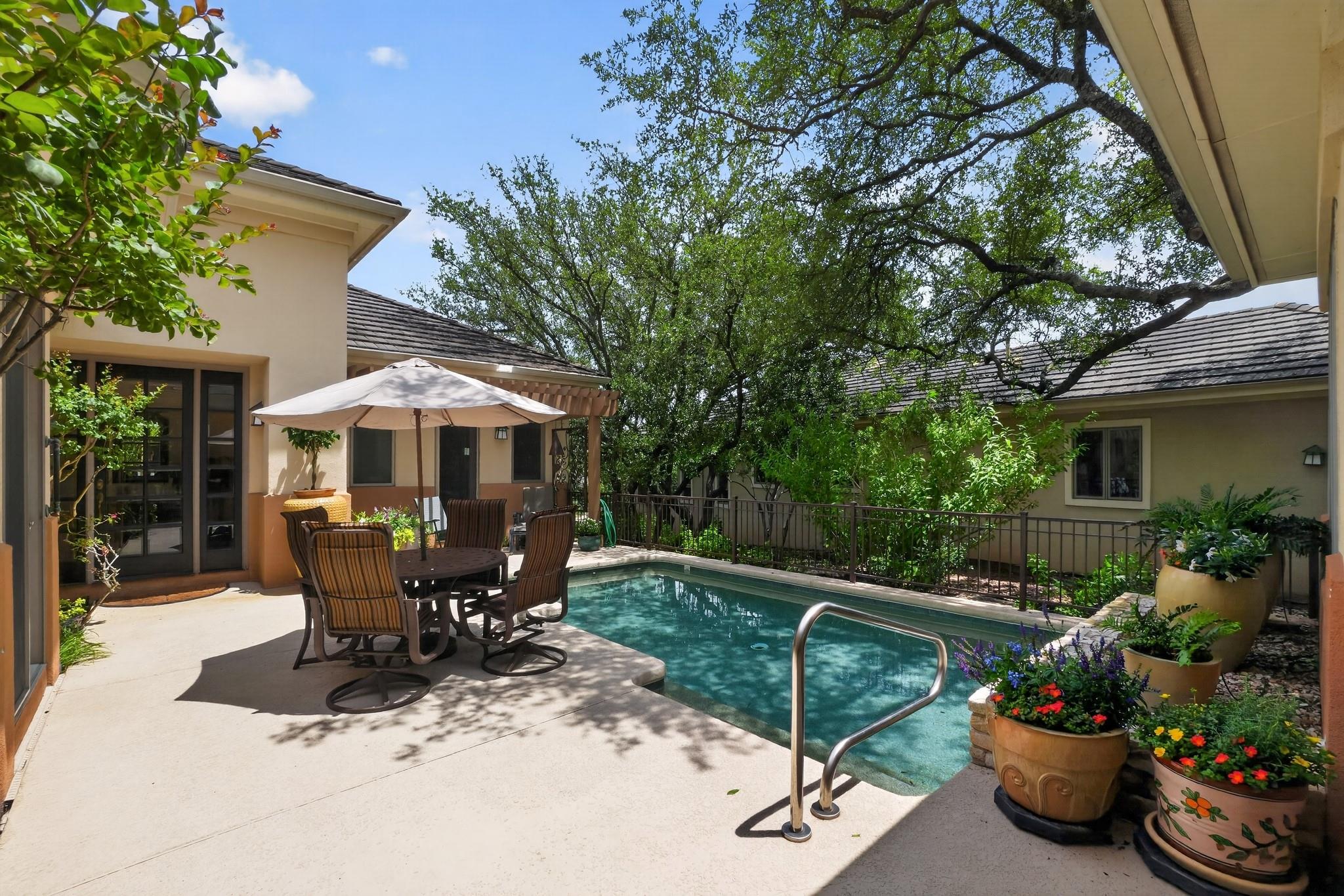 2305 Barton Creek BLVD # 40
